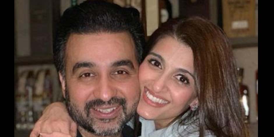 Who are the parents of Deleena Kundra? Why did they separate?