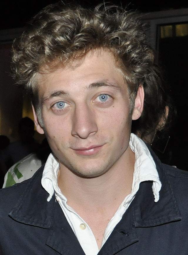 Jeremy Allen White | Bio, Age, Relationship, New Net worth